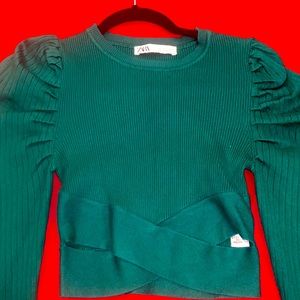 ZARA GREEN KNIT TOP